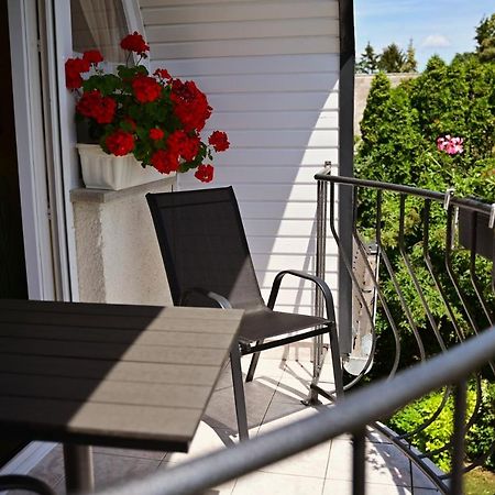 Villa Terrazza Balatongyorok Luaran gambar